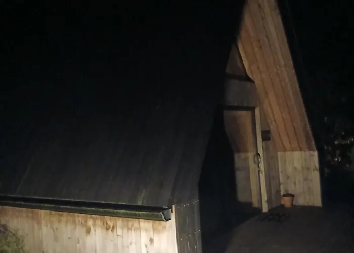 Au Dolmen De Kerhus \