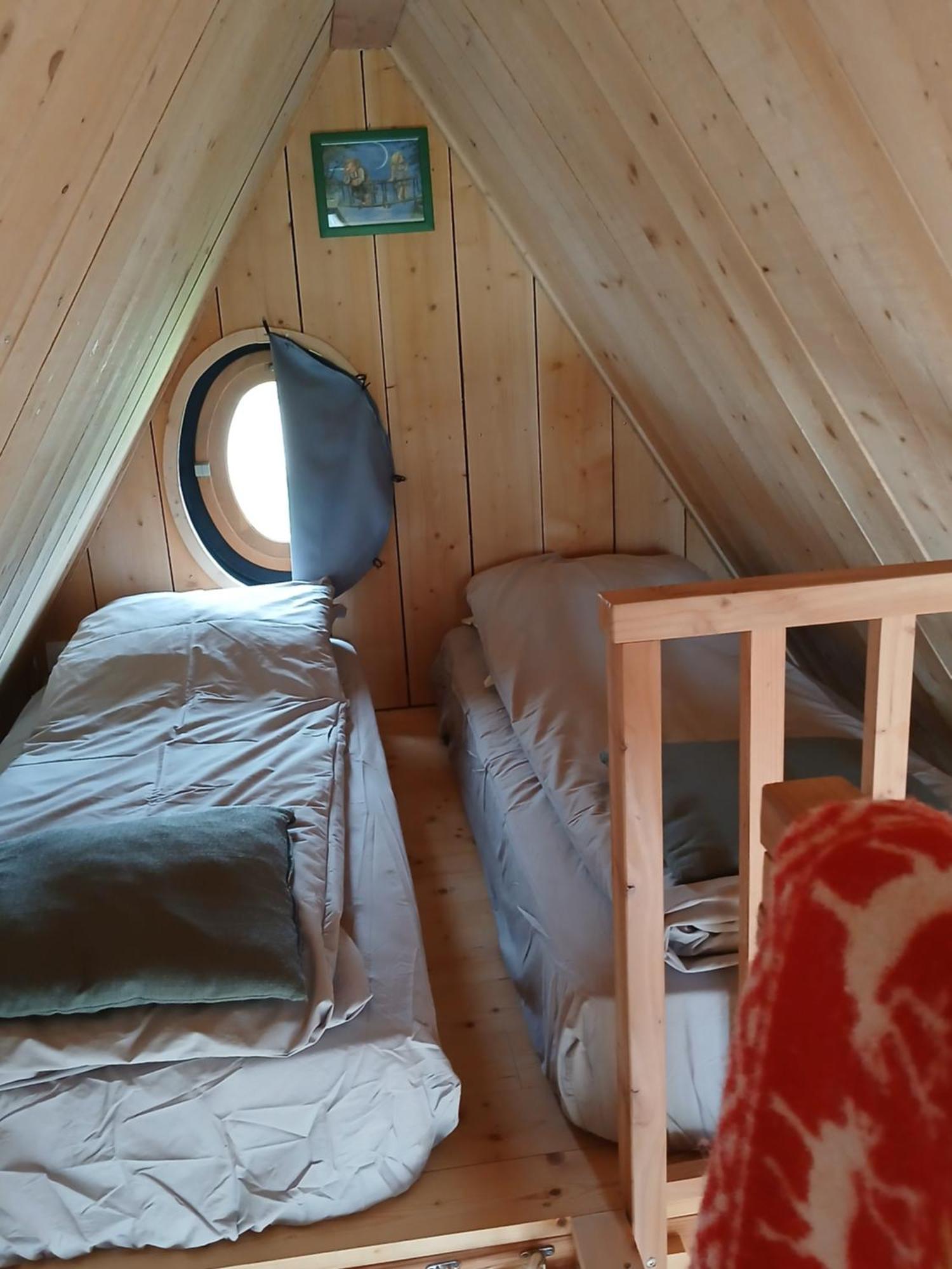 Lodge Au Dolmen De Kerhus 